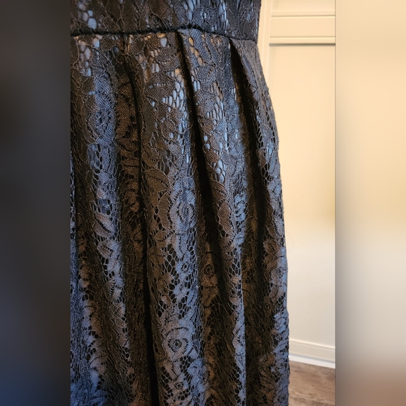 Vintage Black Lace Dress - Picture 3 of 8